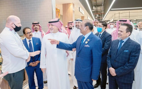 UAE-based retailer LuLu Group has opened its latest Hypermarket in in the Kingdom of Saudi Arabia.