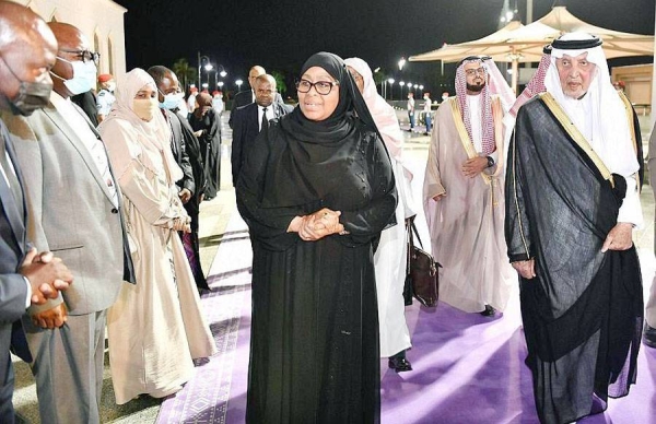 Tanzania Samia Suluhu Hassan was received in Jeddah by Prince Khaled Al-Faisal, advisor to Custodian of the Two Holy Mosques and governor of Makkah region, and a number of officials.