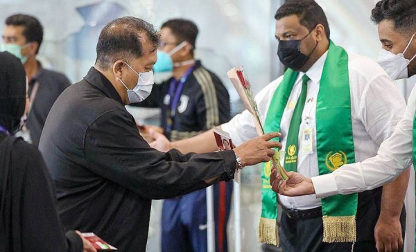 Pilgrims departing from Malaysia to perform this year’s Hajj rituals have praised the Makkah Route Initiative that contributed to offering all necessary services for Muslims in countries that the initiative is being implemented.
