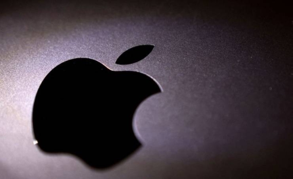 Apple workers vote to unionize, first for the US