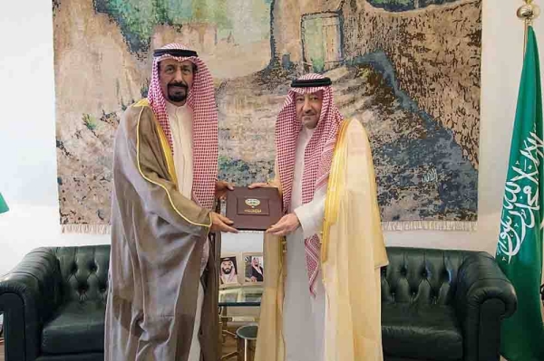 On behalf of Minister of Foreign Affairs Prince Faisal Bin Farhan, the message was received by Vice Minister of Foreign Affairs Eng. Waleed Bin Abdulkarim Al-Khuraji, during his meeting here Sunday with Ambassador of Kuwait Sheikh Ali Al-Khaled Al-Jaber Al-Sabah.
