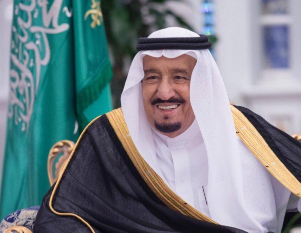 Custodian of the Two Holy Mosques King Salman has issued on Sunday several royal orders, appointing new officials in key positions in ministers and the Saudi Central Bank.