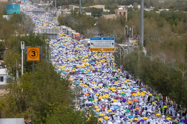 The minister affirmed that the health status of pilgrims in Arafat is reassuring.