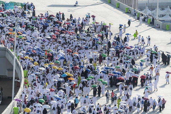 Pilgrims performed four main rituals of Hajj on Saturday, Dhul Hijjah 10, which is also known as Yaum Al-Nahr or the Day of Sacrifice. After reaching Mina from Muzdalifah this morning, they performed stoning at Jamarat Al-Aqaba and then proceeded to Makkah to perform Tawaf Al-Ifadah and Sai’ at a time when most Muslims other than pilgrims all over the world started celebrating Eid Al-Adha festival. 