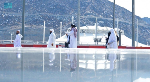 Pilgrims performed stoning ritual on Sunday, the first day of Tashreeq, at Jamarat in Mina. Wearing normal dress after exiting from ihram the previous day, they threw pebbles at all the three Jamarat or pillars symbolizing Satan.