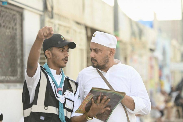 Scouts on duty, affiliated to the Saudi Scouts Association, have successfully guided as many as 3390 missing pilgrims, it was reported Sunday.