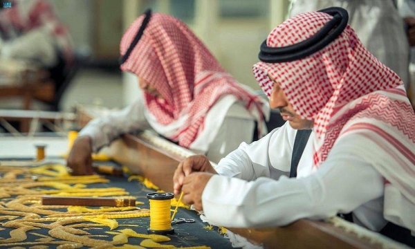 A  team of 166 technicians and craftsmen will handle the replacement process of the Kaaba Kiswah on Saturday.
