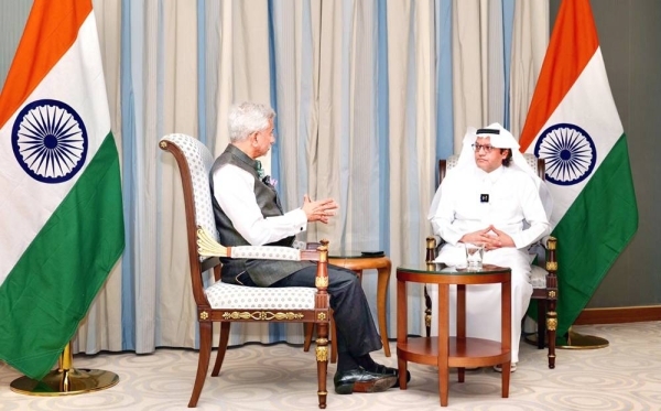 Indian External Affairs Minister Dr. S. Jaishankar speaks with Editor-in-Chief of Okaz and General Supervisor of Saudi Gazette Jameel Altheyabi at the Ritz Carlton in Riyadh on Saturday. — SG photo by Abdulaziz Alyusuf