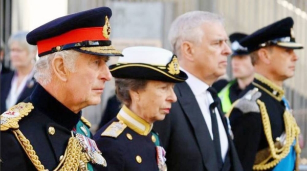 King Charles III and the royals accompanied his late mother Queen Elizabeth II's coffin in a procession through the Scottish capital on Monday.
