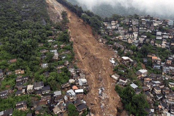 17 people have been killed in landslides triggered by heavy rain in western Nepal in the past 24 hours, an official said.