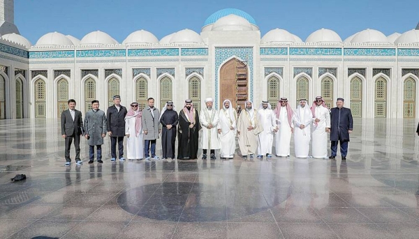 Minister of Islamic Affairs, Call and Guidance Dr. Abdullatif Bin Abdulaziz Al Al-Sheikh visited Nur Sultan Mosque in Kazakhstan, toured its various facilities, and was briefed on the details of the mosque.