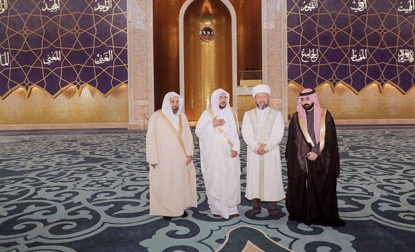 Minister of Islamic Affairs, Call and Guidance Dr. Abdullatif Bin Abdulaziz Al Al-Sheikh visited Nur Sultan Mosque in Kazakhstan, toured its various facilities, and was briefed on the details of the mosque.