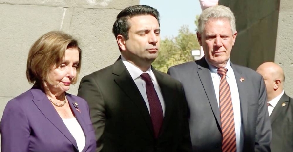 US Speaker of the House Nancy Pelosi and Speaker of the National Assembly of Armenia Alen Simonyan at a press conference in Yerevan on Sunday.