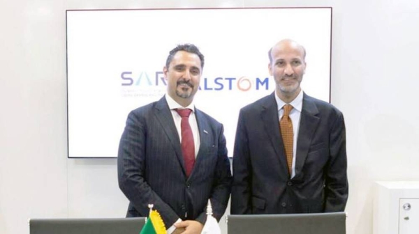 Saudi Railway Company (SAR) and Alstom sign a MoU at InnoTrans 2022 in Berlin to develop hydrogen train solutions for Saudi Arabia. — courtesy Alstom