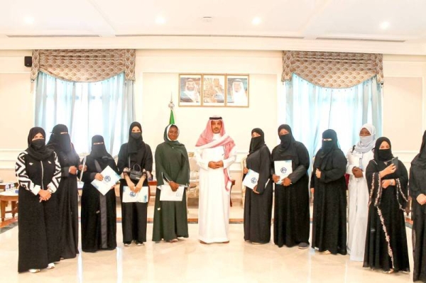 Yanbu Governor Saad Al-Suhaimi gives away certificates of marine driving license to 11 young Saudi women in Yanbu. 