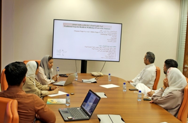 The Saudi Yoga Committee, in cooperation with the Saudi Universities Sports Federation (SUSF), on Monday organized a virtual introductory lecture for all university representatives across Saudi Arabia on yoga under the title “Yoga for University Students of Both Genders”.