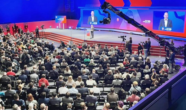 German Chancellor Olaf Scholz on Saturday called for reforms of the European Union at the Congress of the Party of European Socialists in Berlin on Saturday.
