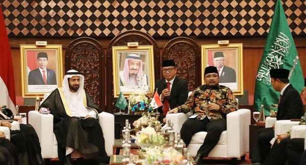 Minister of Hajj and Umrah, Dr. Tawfiq Bin Fawzan Al-Rabiah, started an official visit to Indonesia, where he met with several senior officials in various fields, to discuss ways to enhance cooperation in several aspects.