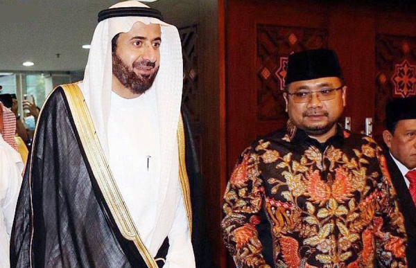 Minister of Hajj and Umrah, Dr. Tawfiq Bin Fawzan Al-Rabiah, started an official visit to Indonesia, where he met with several senior officials in various fields, to discuss ways to enhance cooperation in several aspects.