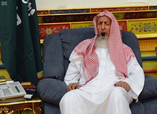 The Grand Mufti noted that the General Presidency for Scholarly Research and Iftaa, chaired by him, is following up on what is being circulated on social media where many are seen resorting to swearing by divorce. (File picture)