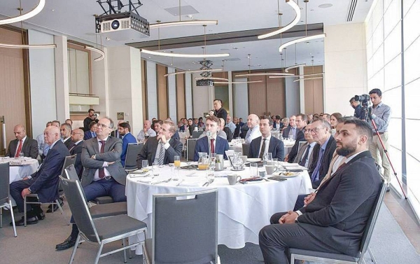 Deputy Minister for Mining Development at the Ministry of Industry and Mineral Resources Musad Aldaood opened a showcase in Australia under “Invest Saudi” in collaboration with the Saudi Australian Business Council.