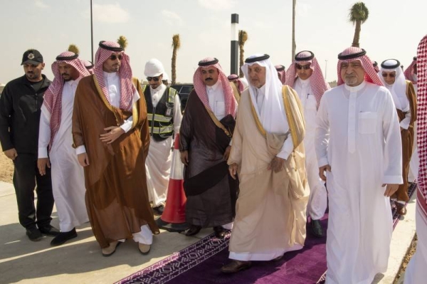 Makkah Emir Prince Khaled Al-Faisal inspects the Jeddah Obhur waterfront development projects on Wednesday.