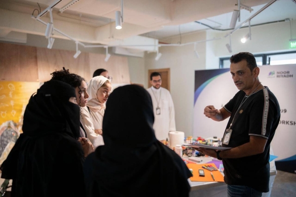 The annual light and art festival Noor Riyadh, which began its second edition on November 3, is bringing together four major Saudi artists and four charities to raise funds for an online charity auction this month.