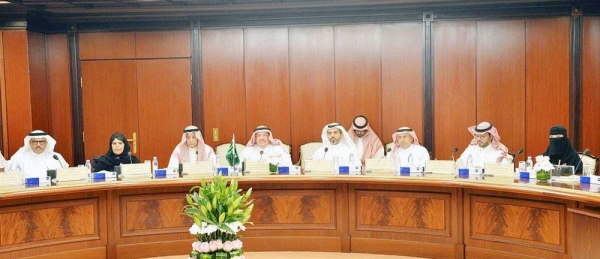 The Saudi-Peruvian Parliamentary Friendship Committee in the Shoura Council met in Riyadh Thursday with the Peruvian Ambassador Carlos Rodolfo Zapata Lopez.