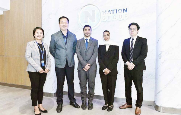 A delegation from the Saudi Center for Government Communication (CGC) met with the General Supervisor of Media Diplomatic Affairs at the Thai Ministry of Foreign Affairs, Sasarak Sasi Wang, on the sidelines of the visit of Crown Prince and Prime Minister Mohammed Bin Salman.