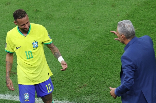 The Brazilian Football Confederation (CBF), national team doctor Rodrigo Lasmar said that right-back Danilo and forward Neymar faced an ankle injury each and they cannot play against Switzerland on Monday. (@FIFAWorldCup)