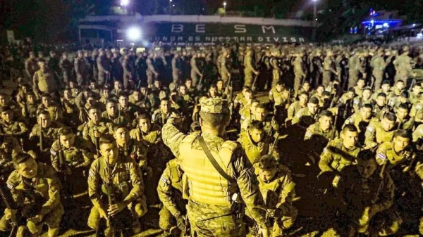 Troops surrounding the city of Soyapango. — courtesy photo