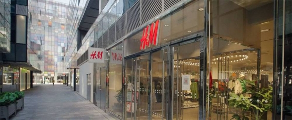 The impact of the outbreak in the city was visible in the upmarket shopping district Sanlitun in Beijing with empty streets, deserted shopping centers, and residents staying away on Tuesday.