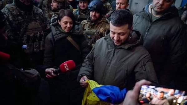 Volodymyr Zelensky made an unannounced visit to the front-line city of Bakhmut on Tuesday