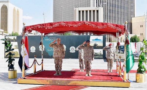 Chief of the General Staff of Saudi Arabia Lt. Gen. Fayyadh Bin Hamed Al-Ruwaili received in Riyadh on Tuesday Chief of Staff of the Armed Forces of Egypt Lt. Gen. Osama Askar.