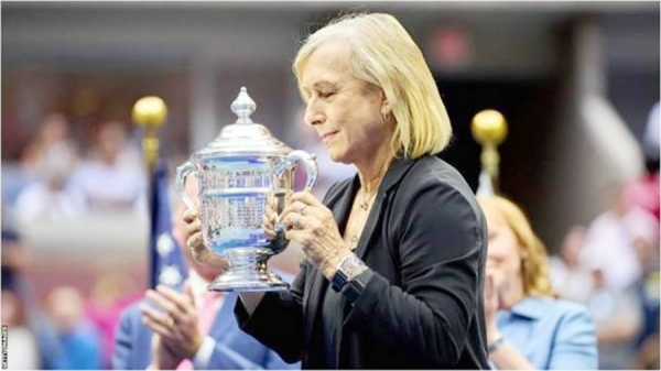 Martina Navratilova, seen holding the US Open trophy, had previously had breast cancer in 2010