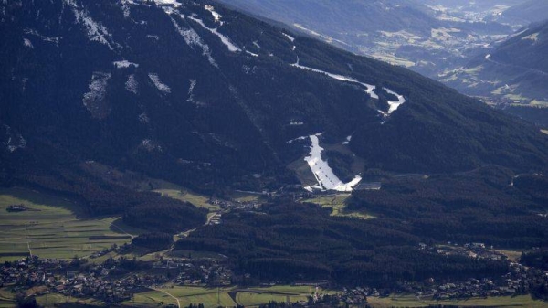 The Patscherkofel winter sport resort near Innsbruck, Austria. jpg