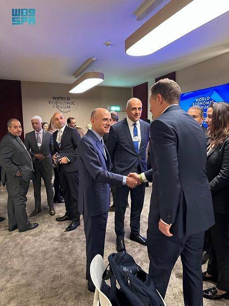 Minister of State for Foreign Affairs and Member of the Cabinet and Envoy for Climate Affairs Adel Al-Jubeir has showcased in Davos Saudi Arabia's efforts and initiatives in the field of preserving environment and limiting climate change.