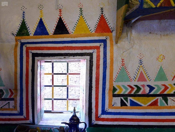 The Heritage Commission announced Monday the completion of the project of documenting, classifying, and analyzing the heritage decorative designs found in handicrafts products in the Asir region, within the outputs of the partnership between the Ministry of Culture and the Asir Development Authority. (SPA photo — Asiry Cat)