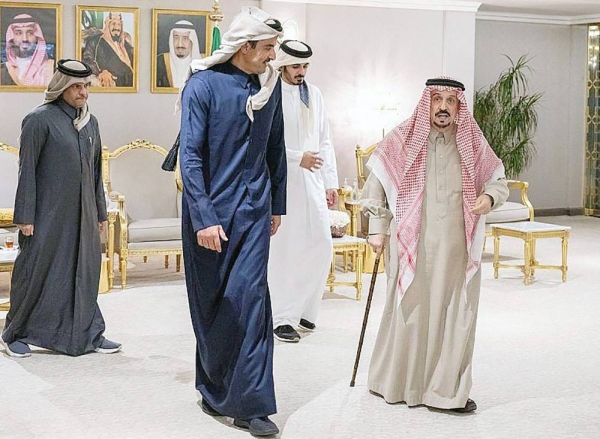 Qatar Sheikh Tamim Bin Hamad Al Thani and his accompanying delegation were received by Governor of Riyadh Region Prince Faisal Bin Bandar in Riyadh on Saturday.