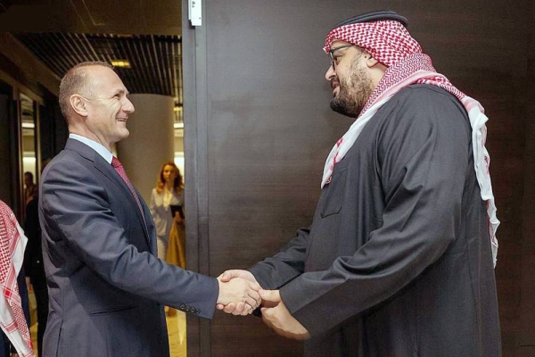 Minister of Economy and Planning Faisal Bin Fadhel Al-Ibrahim met in Riyadh on Sunday with Minister of Energy of Bulgaria Rossen Hristov.