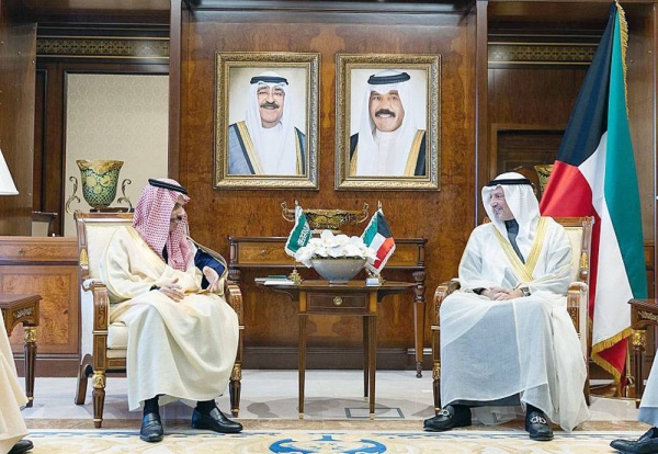 Minister of Foreign Affairs Prince Faisal Bin Farhan Bin Abdullah met in Kuwait City Sunday with Kuwaiti Foreign Minister Sheikh Salem Abdullah Al-Jaber Al-Sabah.
