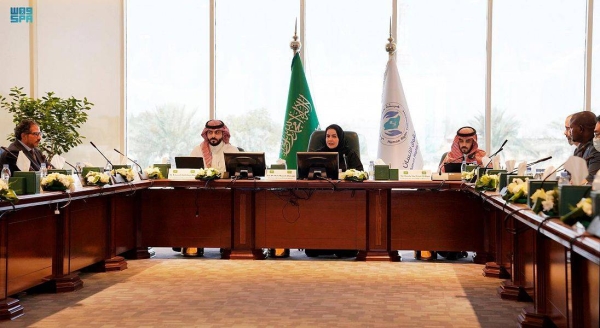 Dr. Hala Al-Tuwaijri, president of the Saudi Human Rights Commission, addressing a meeting with ambassadors and representatives of missions of a number of labor-exporting countries in Riyadh on Wednesday.