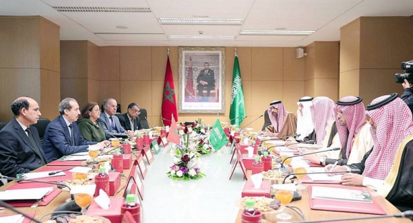 Attorney General Sheikh Saud Bin Abdullah Al-Muajab and his accompanying delegation met here Monday with the Moroccan King's Attorney General at the Court of Cassation and President of the Public Ministry El Hassan Daki at the headquarters of the Public Prosecution Office in the capital of Rabat.