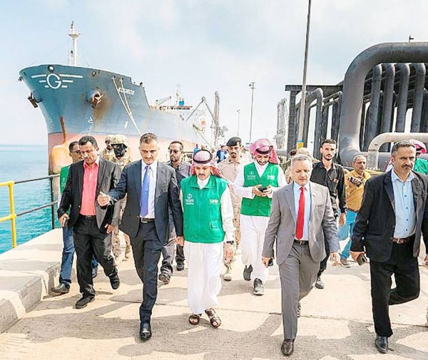 The 3rd batch of the Saudi oil derivatives of 45,000 metric tons of diesel and 30,000 metric tons of diesel arrived today at the oil port in Aden, as part of Saudi Arabia’s continuous support to the Yemeni people.
