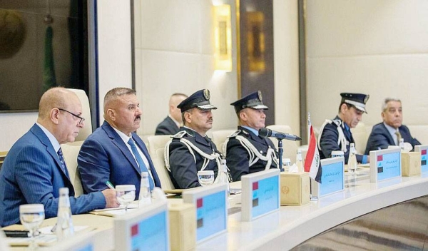 Minister of Interior Prince Abdulaziz Bin Saud Bin Naif held here Sunday official talks session with the Minister of Interior of the Republic of Iraq Lt. Gen. Abdulamir Kamel Al-Shammari. in Riyadh on Sunday.