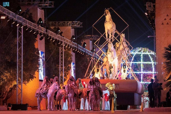 The Ministry of Culture organized the “Founding March” event on Prince Turki Bin Abdulaziz Al-Awwal Road in Riyadh, with the participation of more than 4,800 performers.