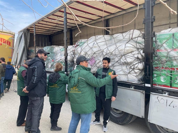 KSrelief is continuing to distribute relief materials to the victims affected by the earthquake in Syria.