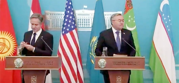 

United States Secretary of State Antony Blinken, left, and Kazakhstan’s Foreign Minister Mukhtar Tileuberdi, in Astana, Kazakhstan, Tuesday.