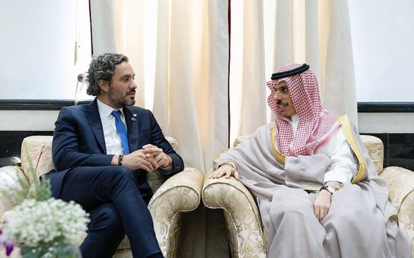 Minister of Foreign Affairs Prince Faisal Bin Farhan Bin Abdullah Thursday met with Chinese Minister of Foreign Affairs Qin Gang, on the sidelines of the G20 foreign ministers’ meeting, currently being held in New Delhi.