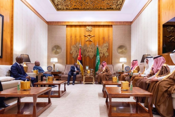 Crown Prince and Prime Minister Mohammed Bin Salman has met with the Mozambican President Filipe Nyusi in Riyadh on Sunday.